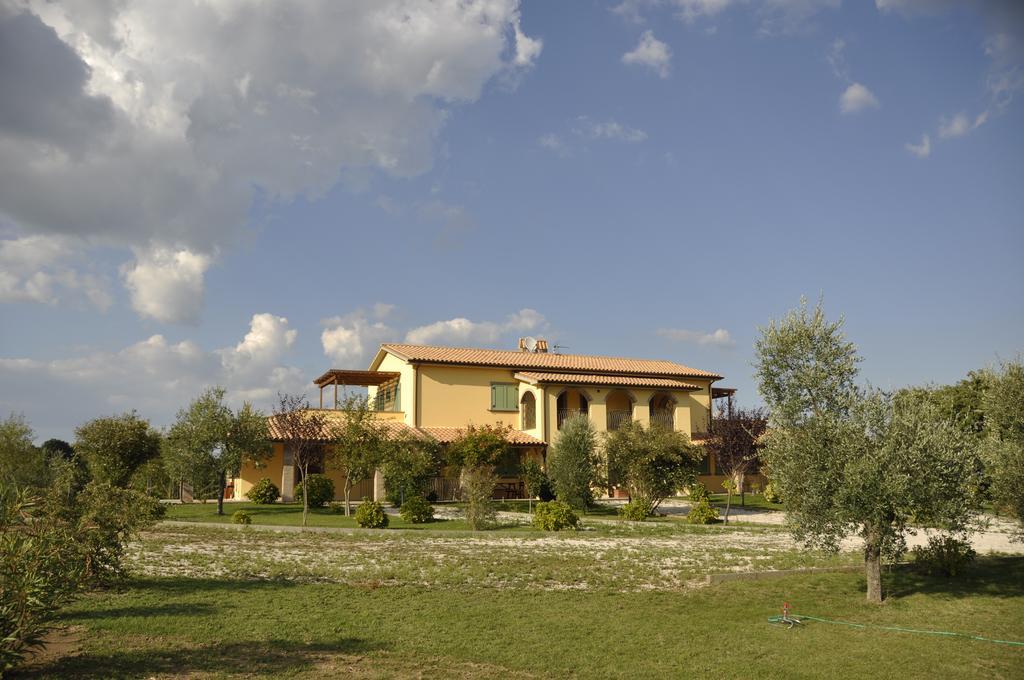 Agriturismo Buriano Lubriano Exterior photo